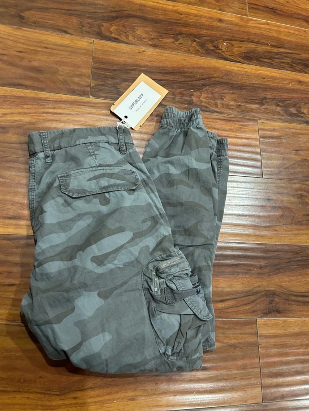Camouflage Cargo Pants for Men — Gray Camo, size 36, superlapp